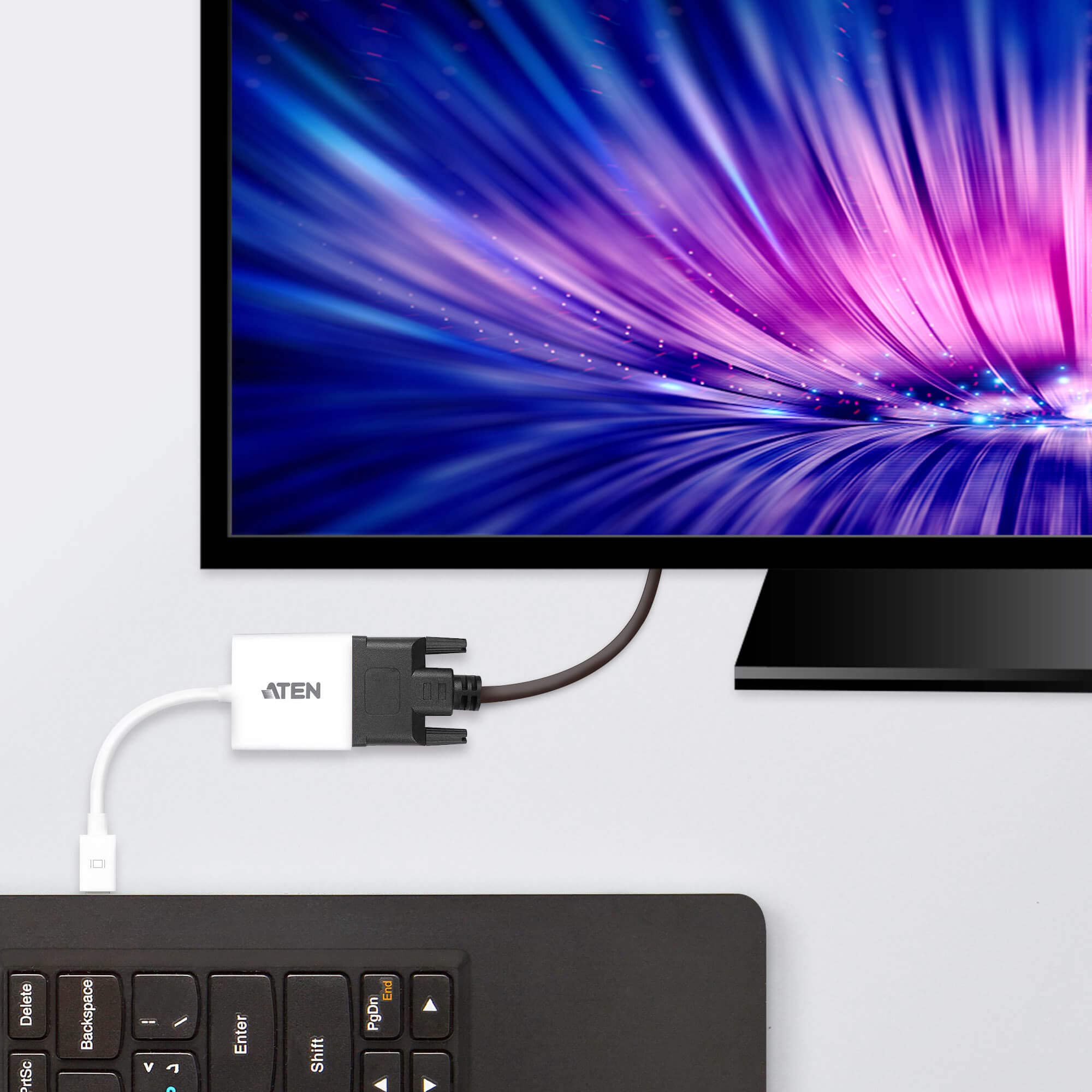 Mini DisplayPort to DVI Adapter — view 2