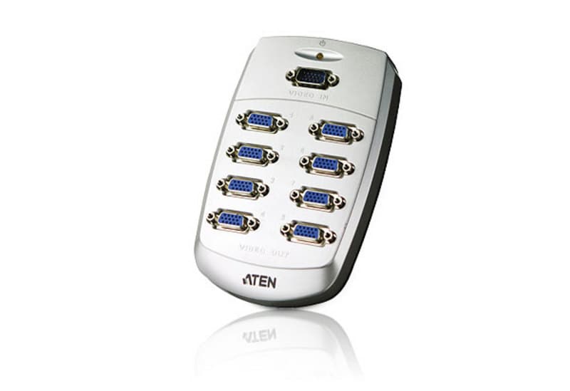 8-Port VGA Splitter Wall Plate (Plastic) (250MHz)