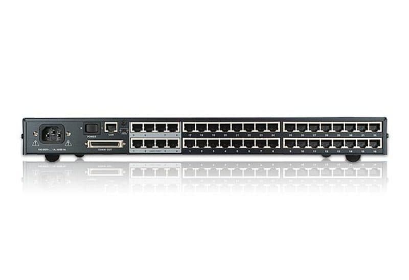 8-Console 32-Port Cat 5 Matrix KVM Switch  with Daisy-Chain Port — изглед 3
