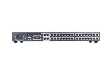 4-Console 32-Port Matrix™ KVM Switch